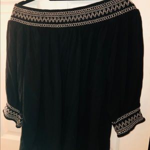 Off the shoulder long sleeve blouse
